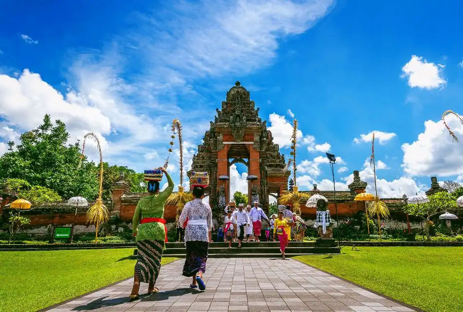 Waves & Wonders of Bali