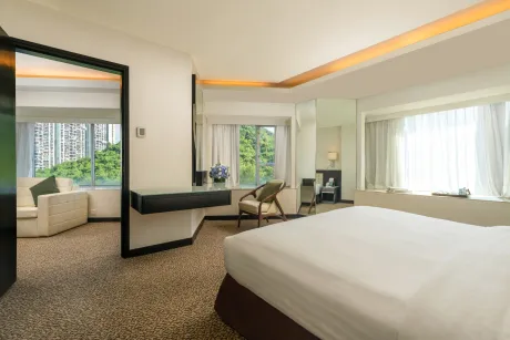 Regal Jinfeng Hotel