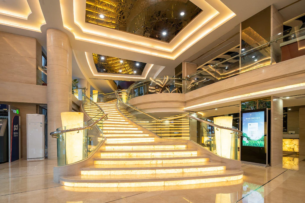 Regal Jinfeng Hotel