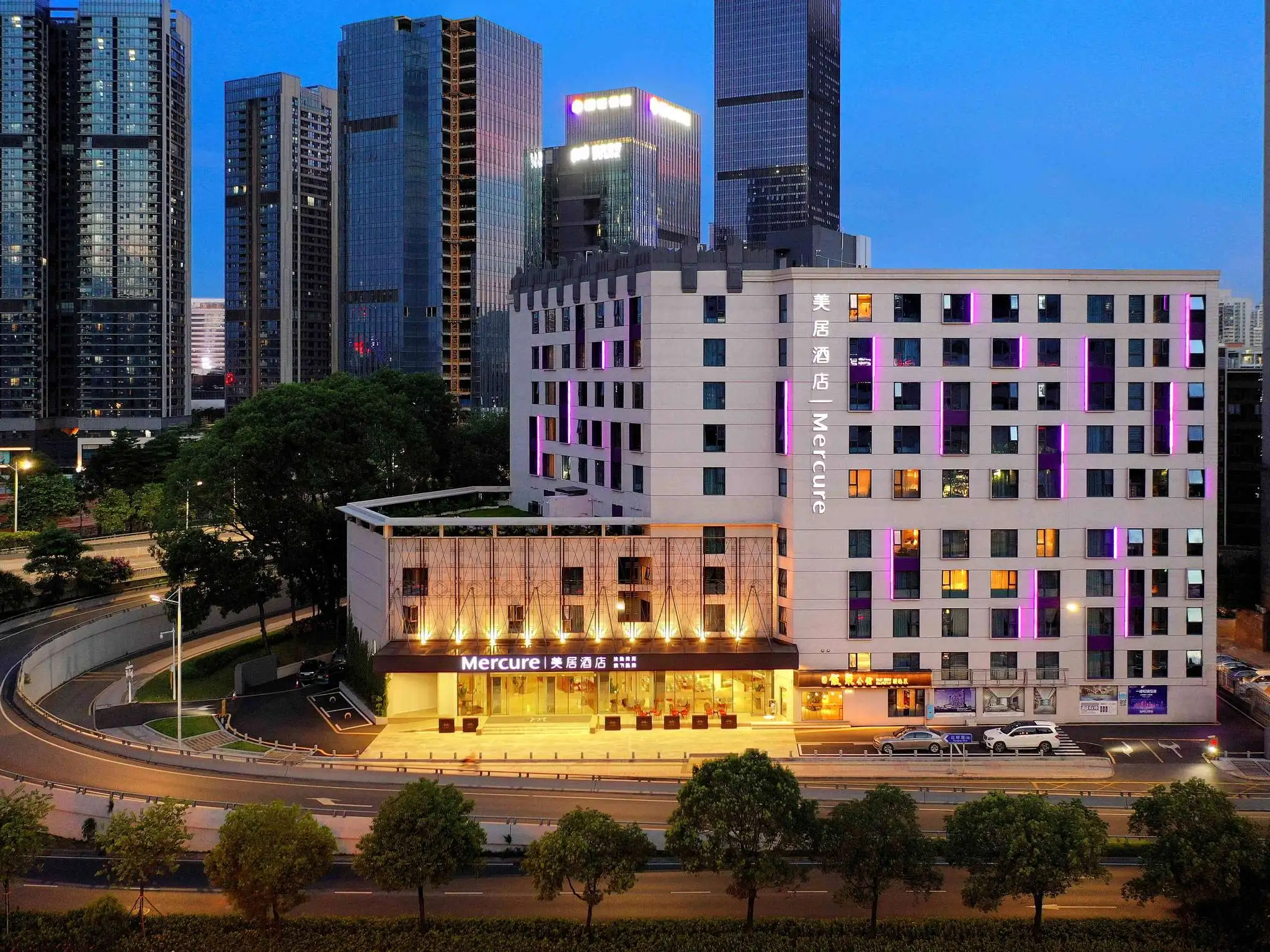 Mercure Shenzhen Sports Center