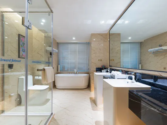 Howard Johnson by Wyndham Leonora plzaz Shanghai